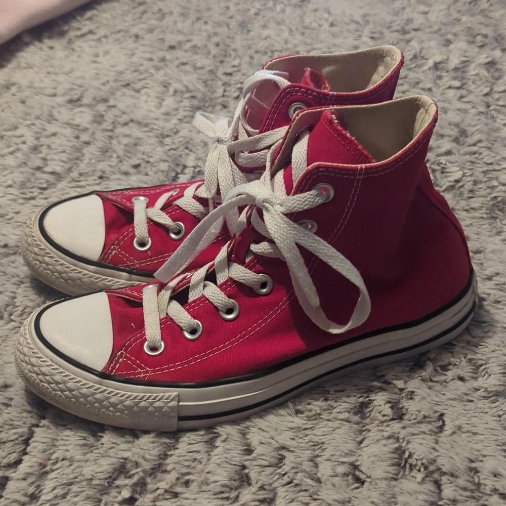 Converse Chuck‎ Taylor All-Star 70 Hi Enamel Red women's 7.5 men 5.5